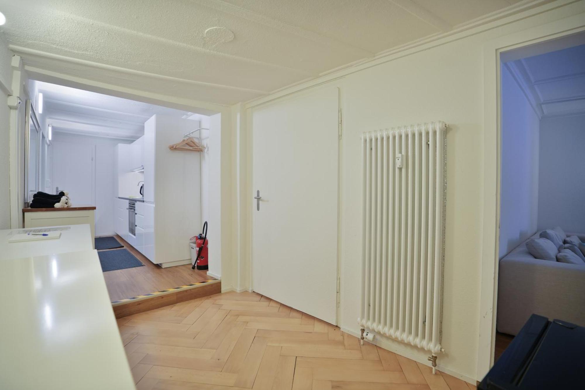 Cozy City Center, 4 Bedroom- 120Sq, 5Min Walk To Main Station Basel Luaran gambar